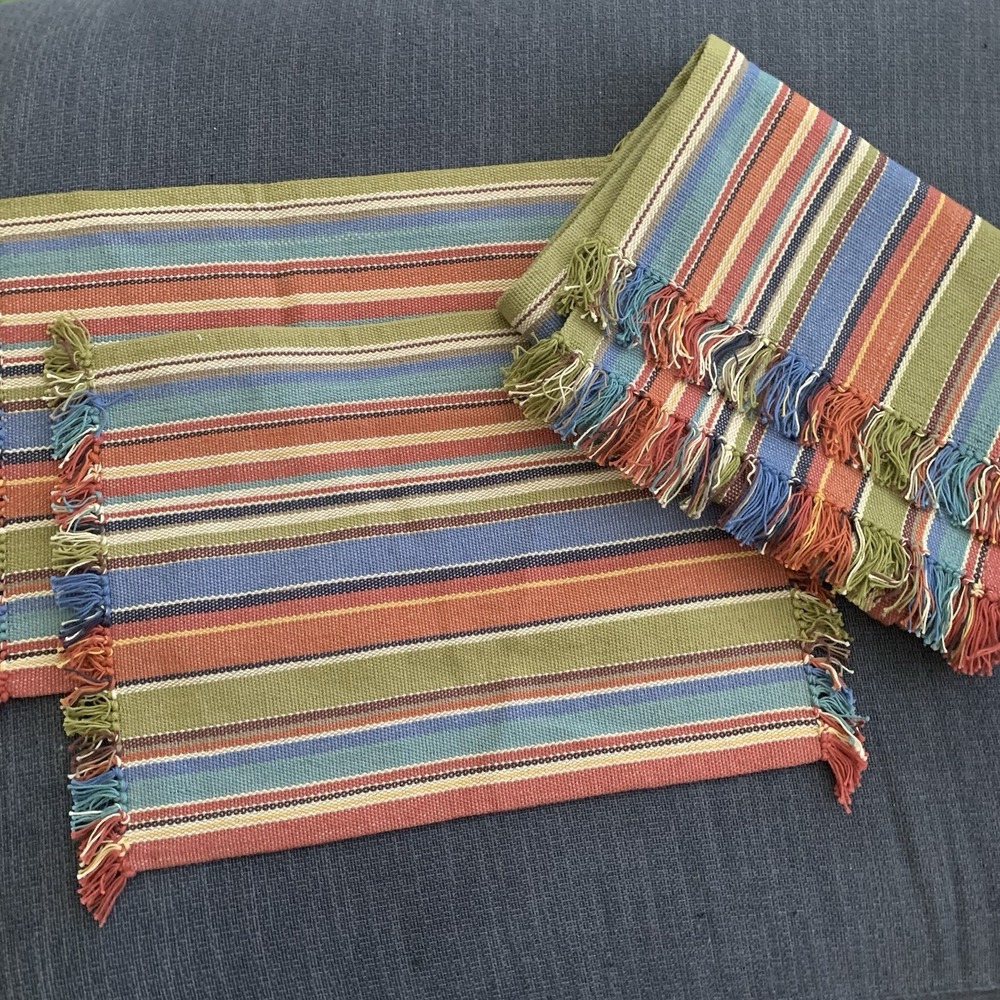 Crate‎ & Barrel Table Runner Sabrosa And 2 Placemats